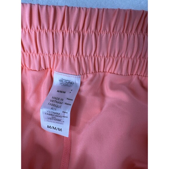 BEYOND YOGA In Stride Lined Skirt Electric Peach Athletic Tennis Running,M - Picture 15 of 16